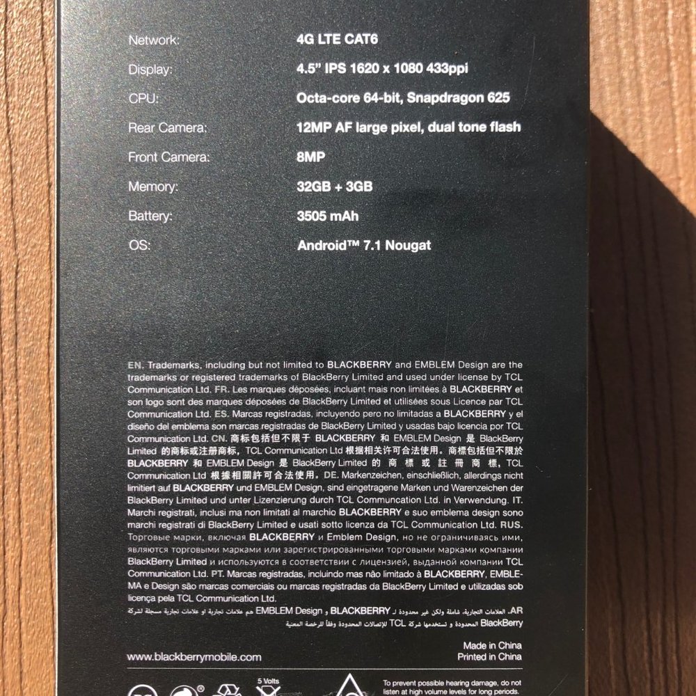 BlackBerry KEYone - Picture 4 of 6